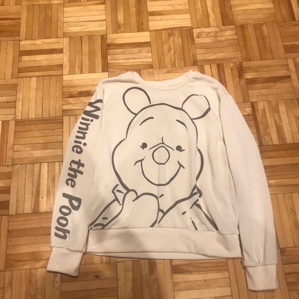 3/15$. Disney Cream Winnie the Pooh Sweatshirt
